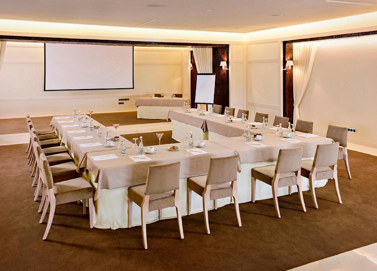 Zekeriyaköy Kemer Country Hotel Istanbul מראה חיצוני תמונה