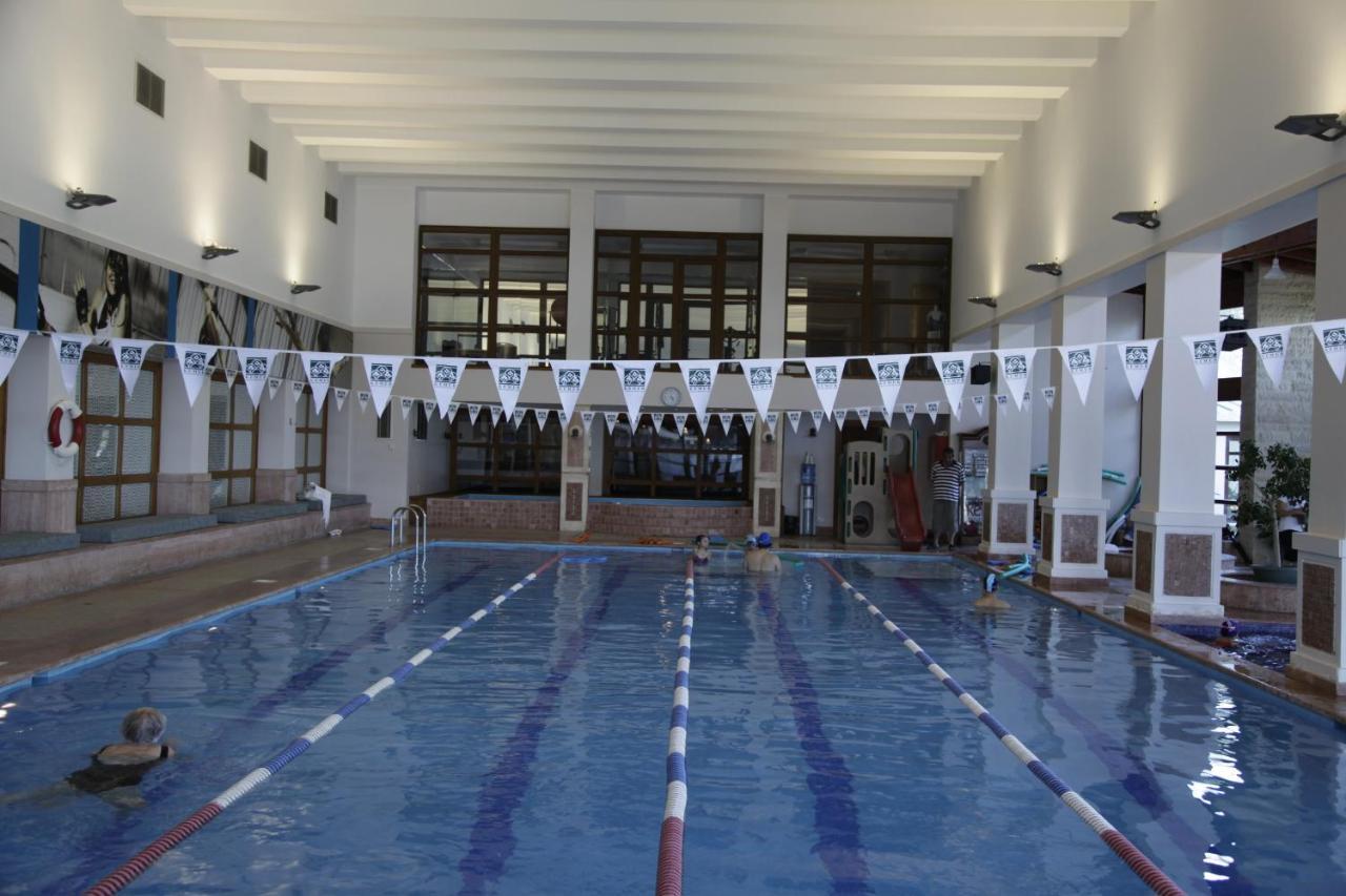 Zekeriyaköy Kemer Country Hotel Istanbul מראה חיצוני תמונה