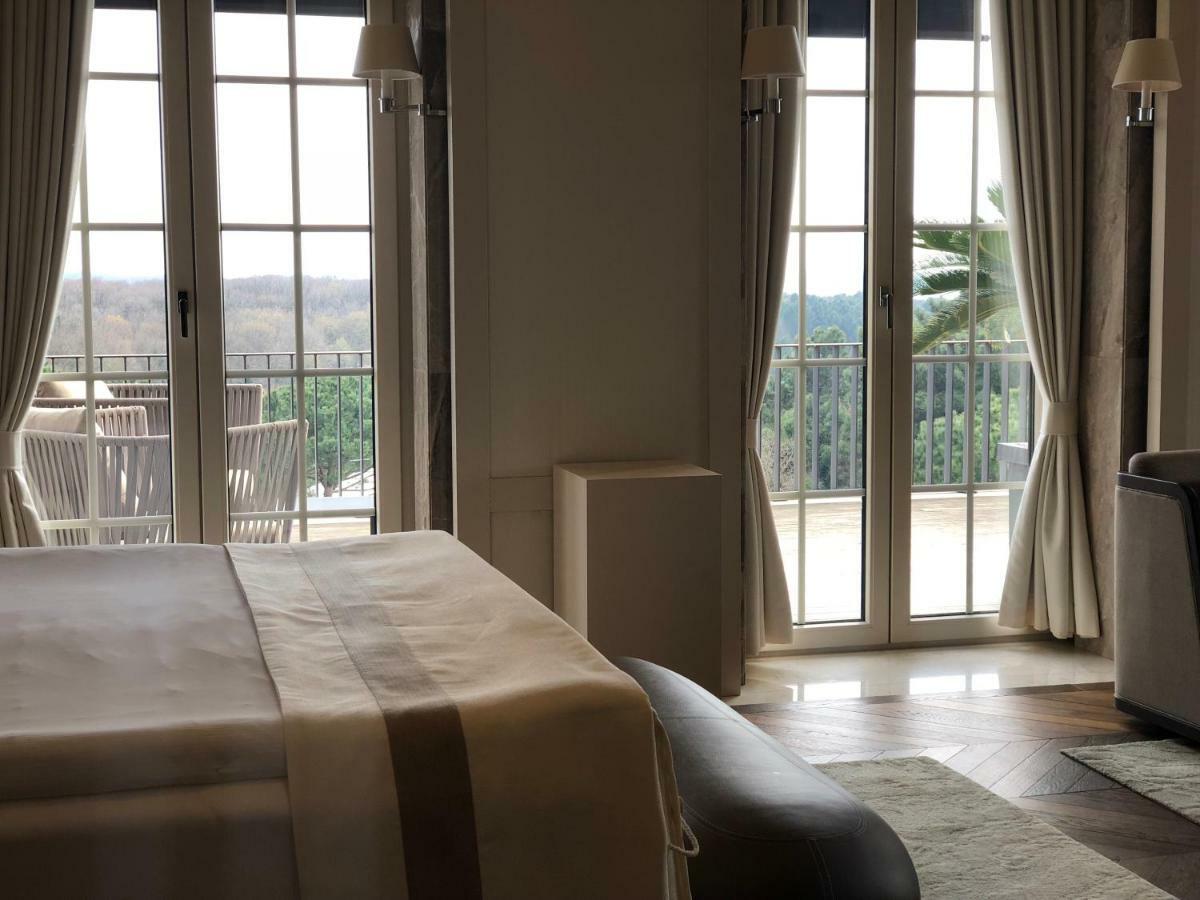 Zekeriyaköy Kemer Country Hotel Istanbul מראה חיצוני תמונה